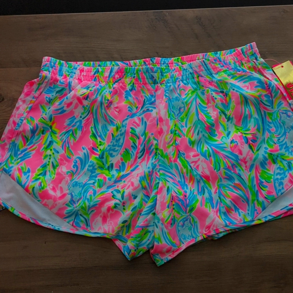 Lilly Pulitzer Ocean Trail Shorts Unicorn of the Sea Size M NEW